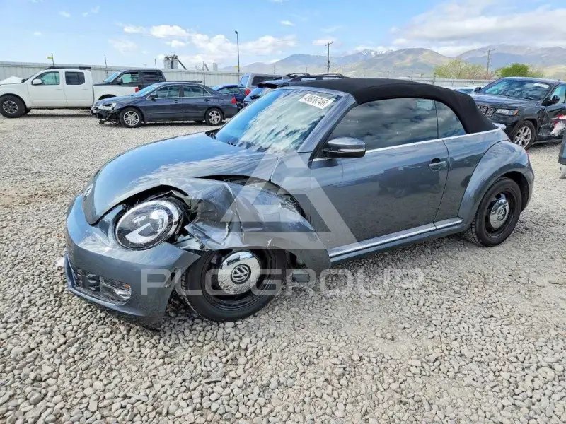 2013 Volkswagen BEETLE фото
