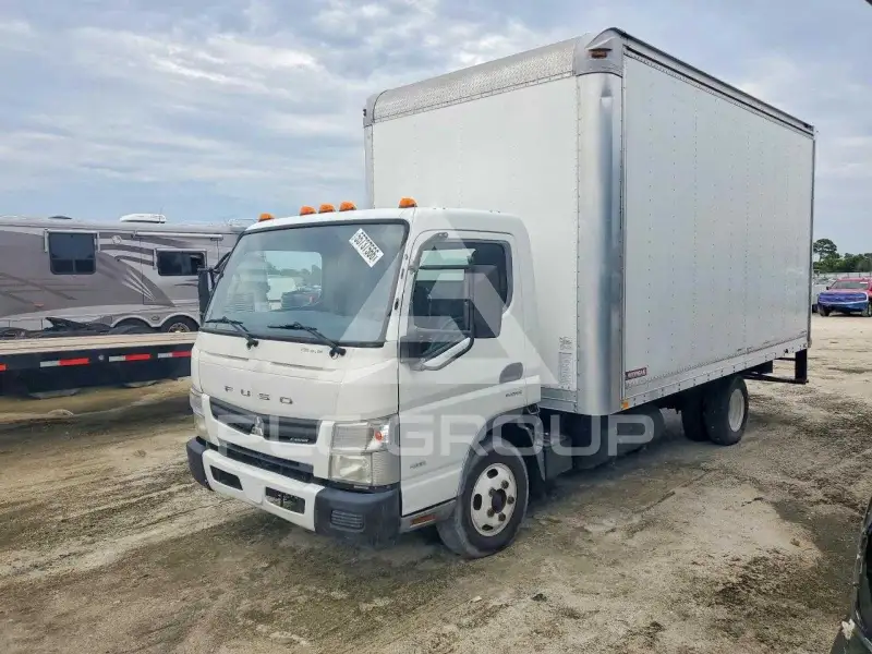 2014 Mitsubishi  photo