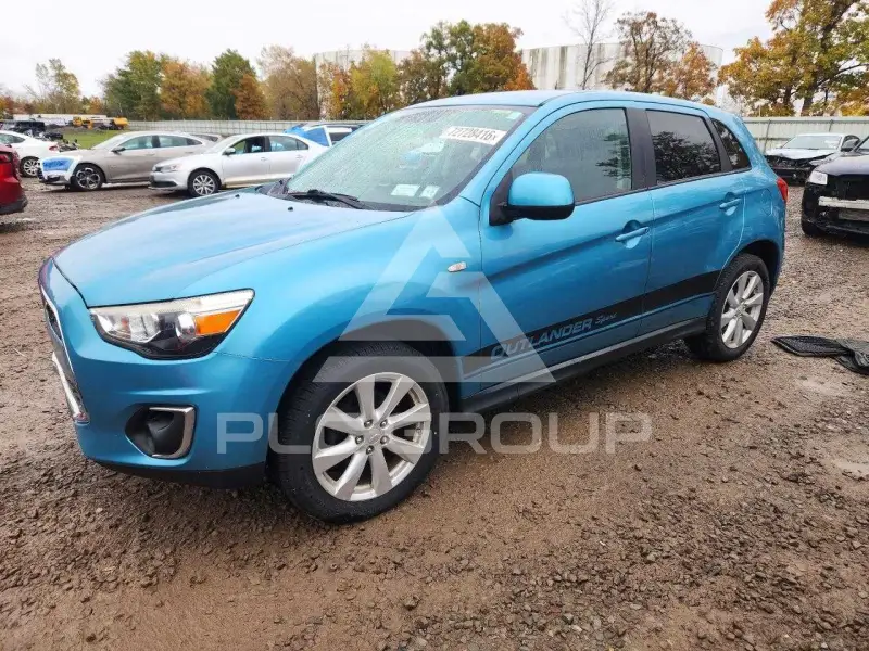 2014 Mitsubishi OUTLANDER photo