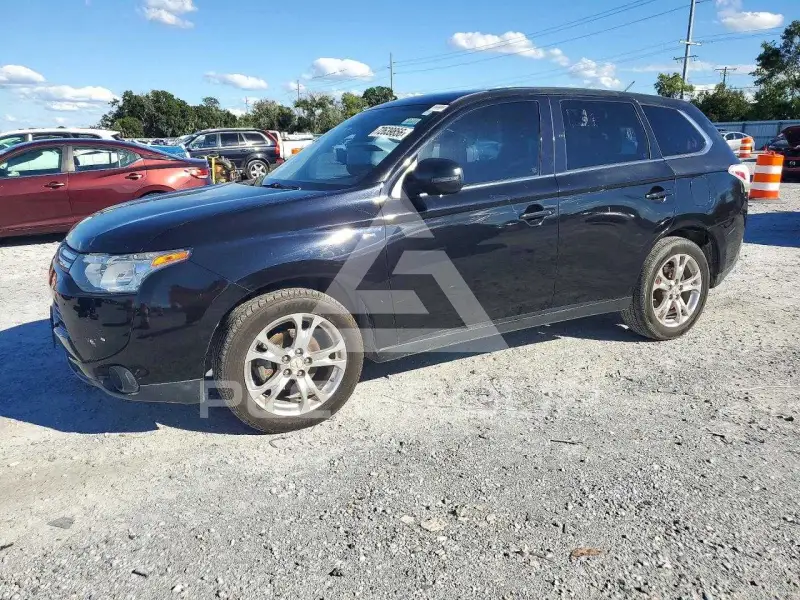 2014 Mitsubishi OUTLANDER фото