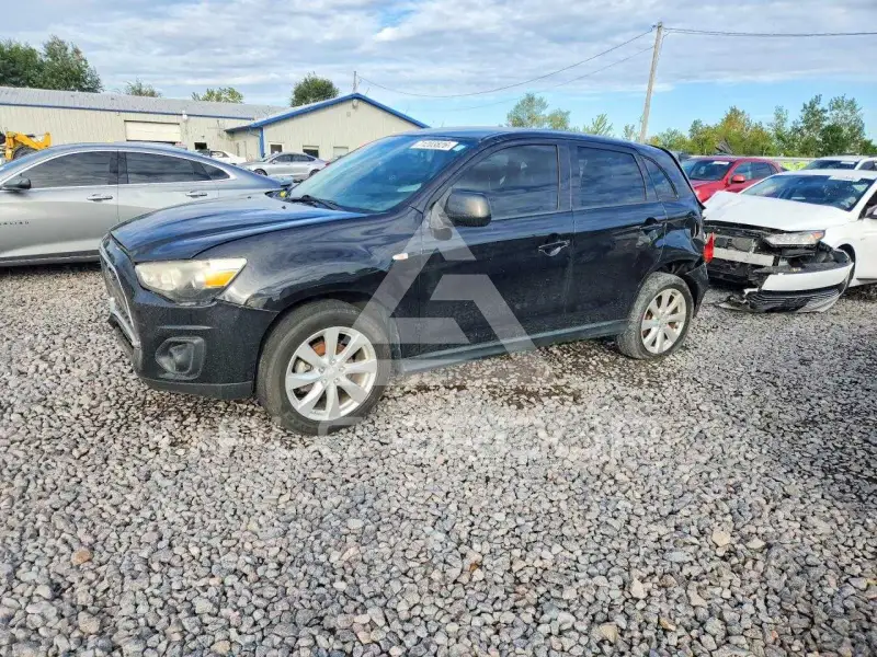 2014 Mitsubishi OUTLANDER фото