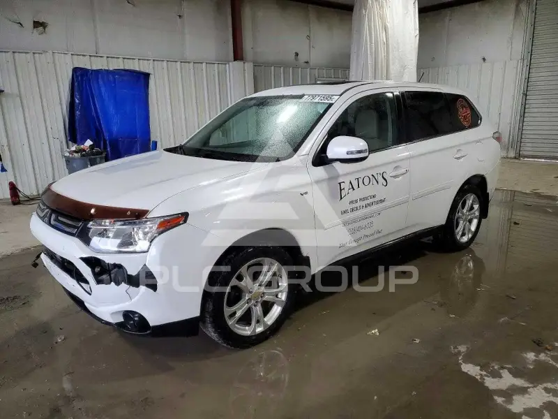2014 Mitsubishi OUTLANDER фото