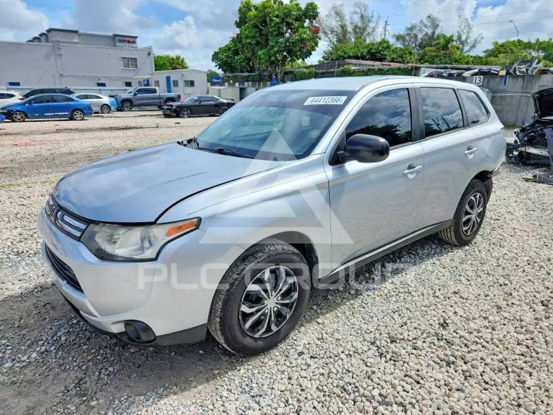 2014 Mitsubishi OUTLANDER фото