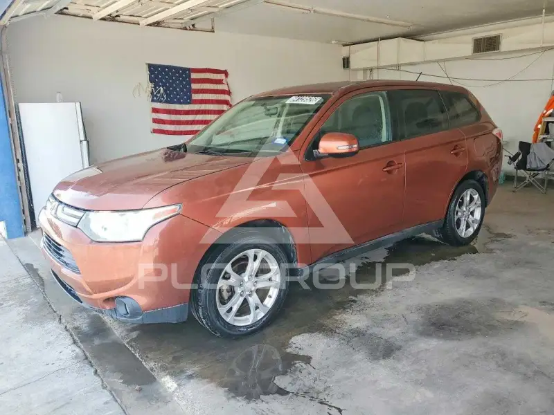 2014 Mitsubishi OUTLANDER фото