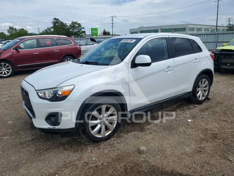 2014 Mitsubishi OUTLANDER фото