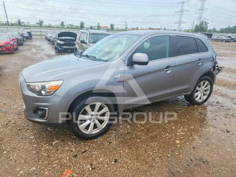 2014 Mitsubishi OUTLANDER фото