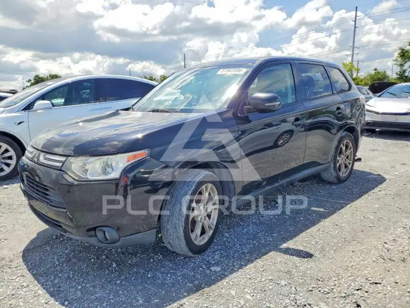2014 Mitsubishi OUTLANDER photo