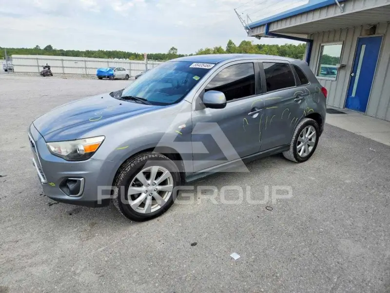 2014 Mitsubishi OUTLANDER photo