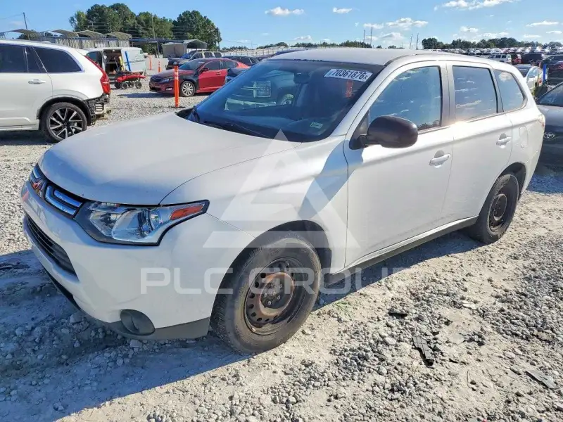 2014 Mitsubishi OUTLANDER photo