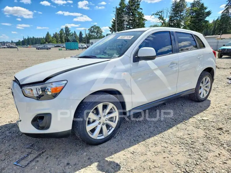 2014 Mitsubishi OUTLANDER photo