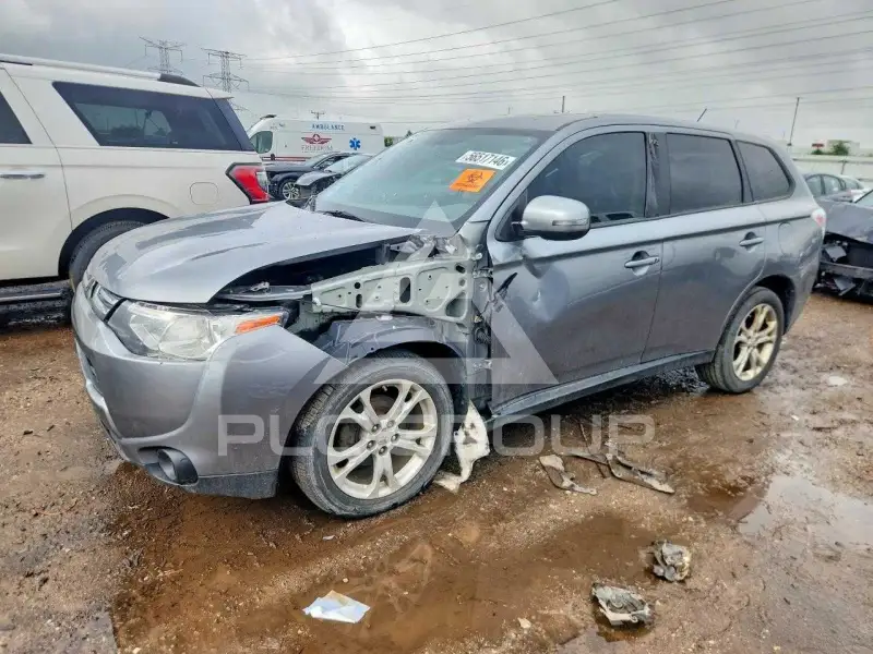 2014 Mitsubishi OUTLANDER фото