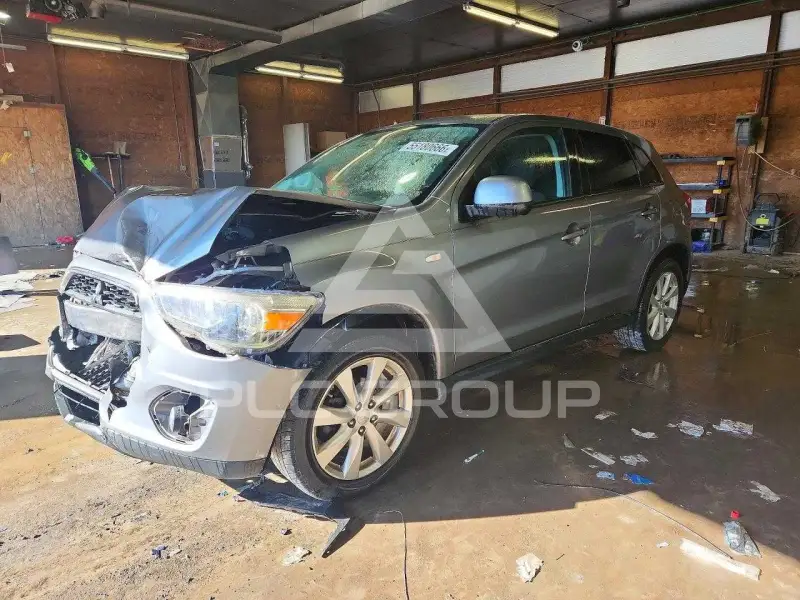 2014 Mitsubishi OUTLANDER фото