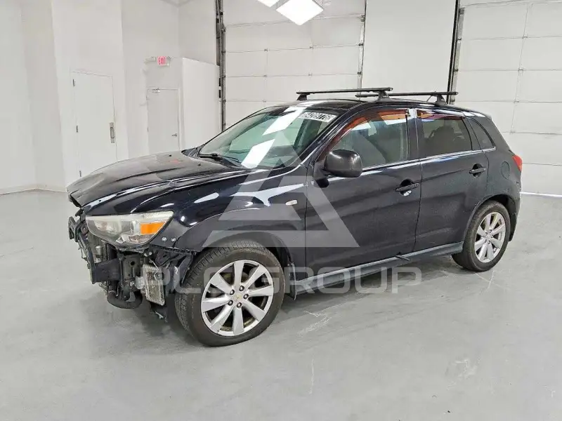 2014 Mitsubishi OUTLANDER фото