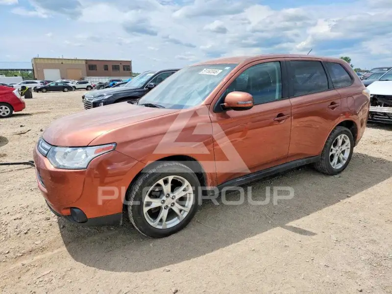 2014 Mitsubishi OUTLANDER фото