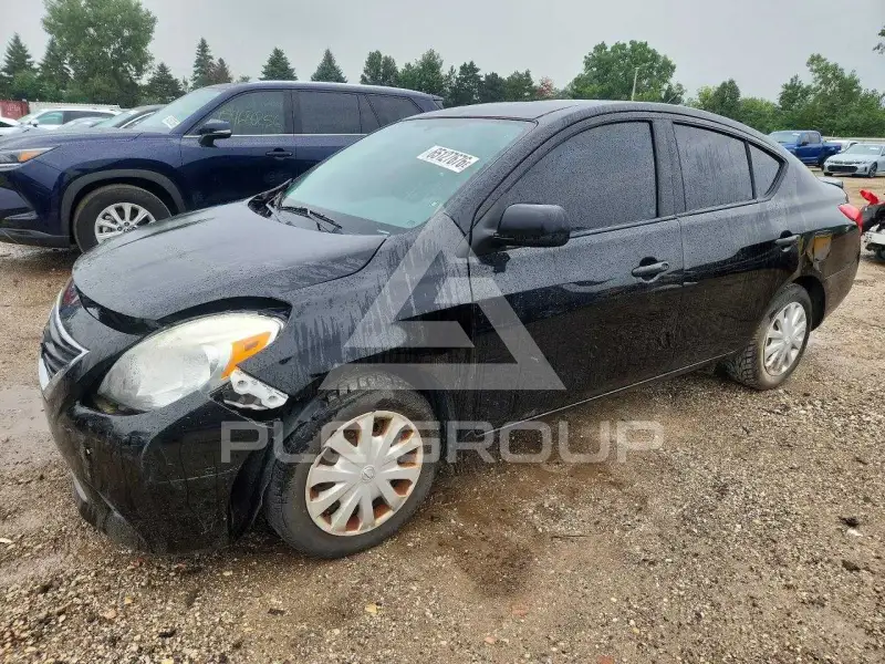 2014 Nissan VERSA фото