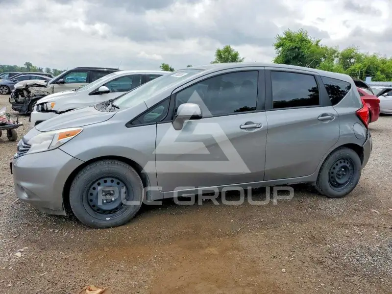 2014 Nissan VERSA фото