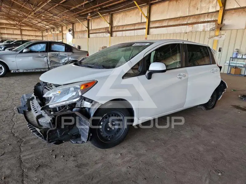 2014 Nissan VERSA фото