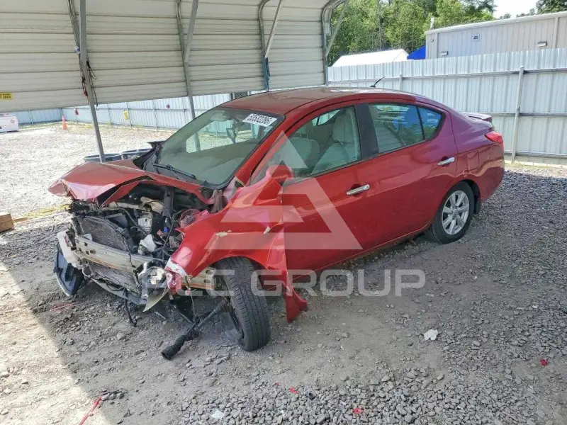 2014 Nissan VERSA фото
