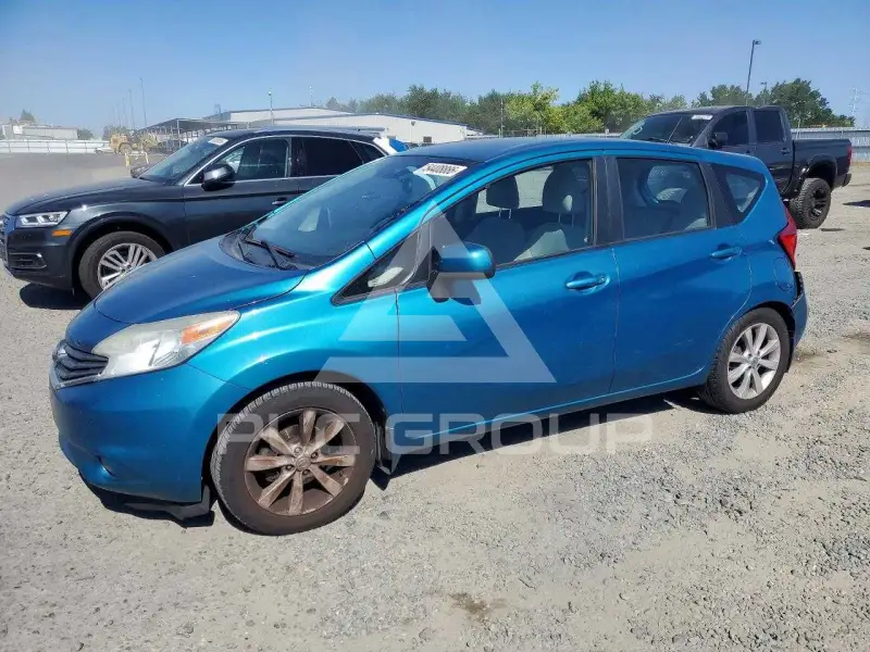 2014 Nissan VERSA photo