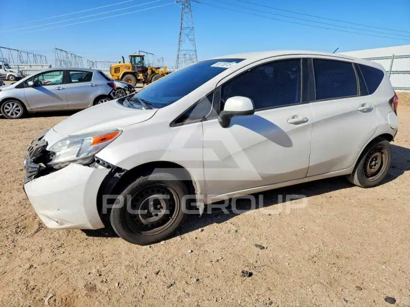 2014 Nissan VERSA фото