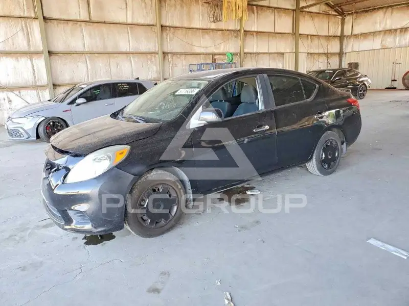 2014 Nissan VERSA photo