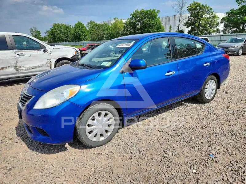 2014 Nissan VERSA фото