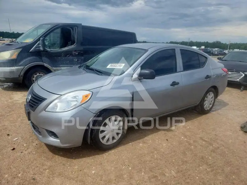 2014 Nissan VERSA фото