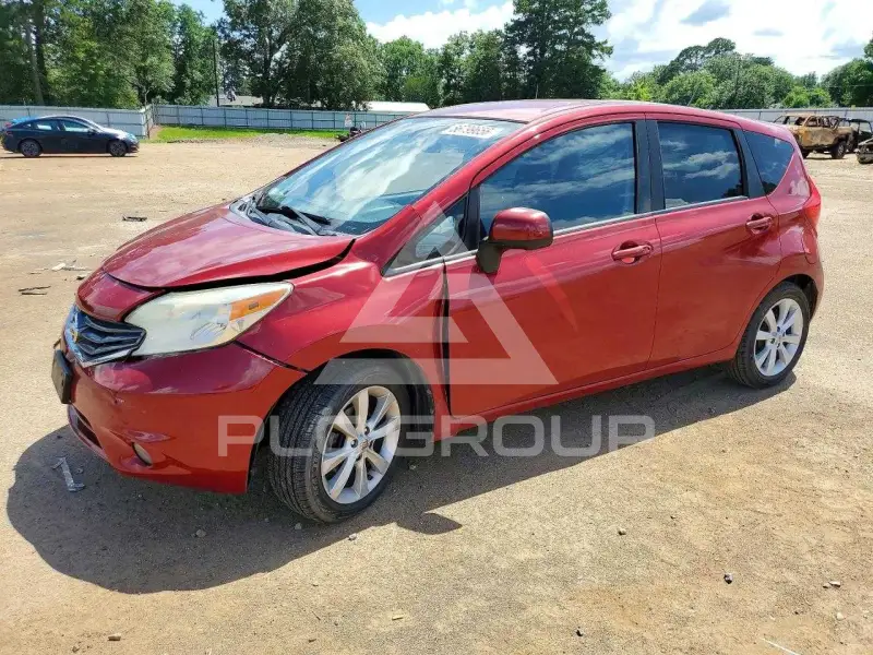 2014 Nissan VERSA photo