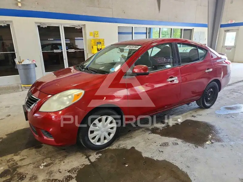 2014 Nissan VERSA фото