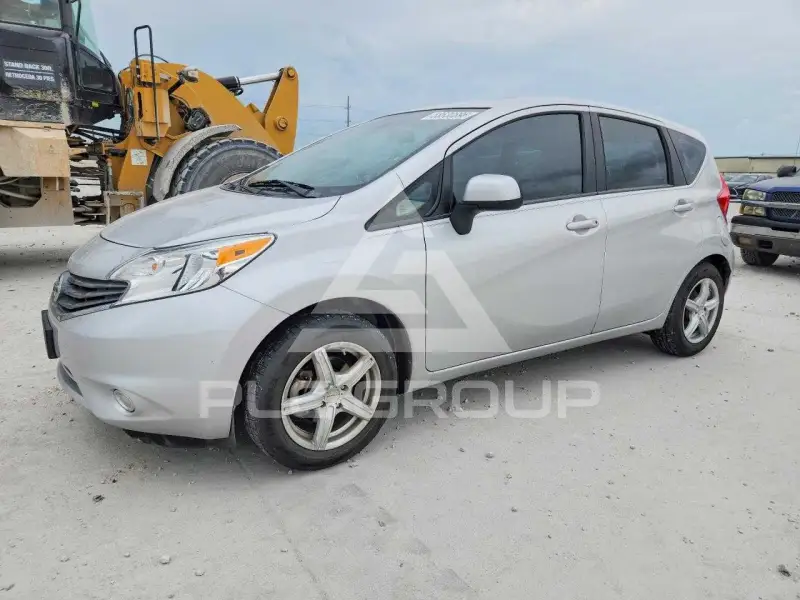 2014 Nissan VERSA photo