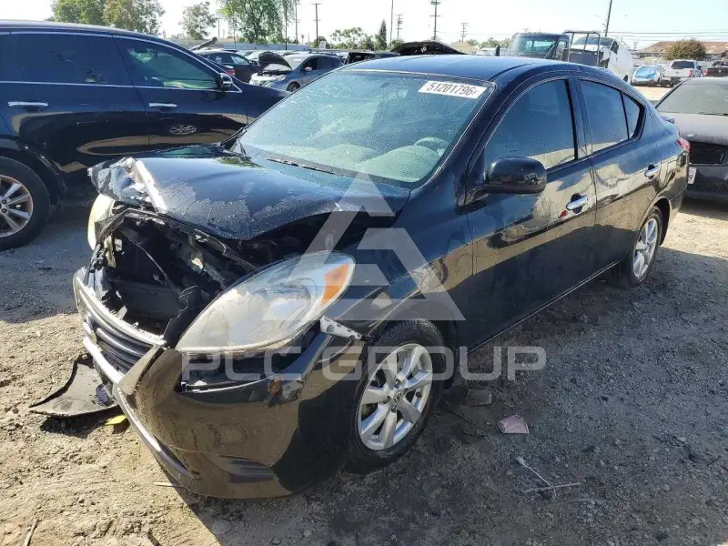 2014 Nissan VERSA фото