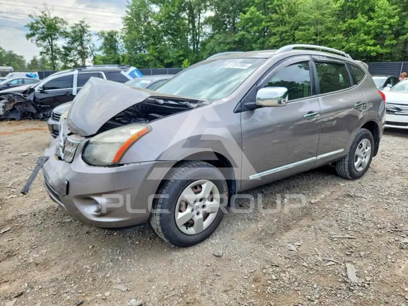 2014 Nissan ROGUE photo