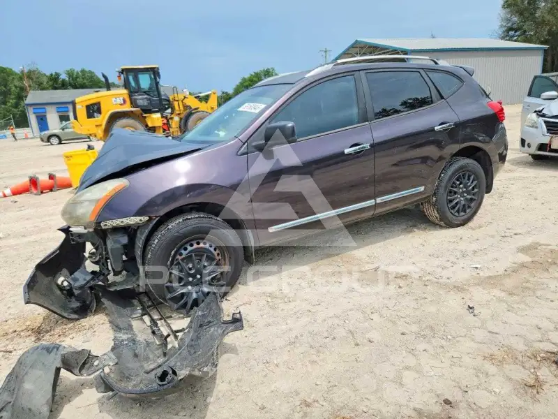 2014 Nissan ROGUE photo