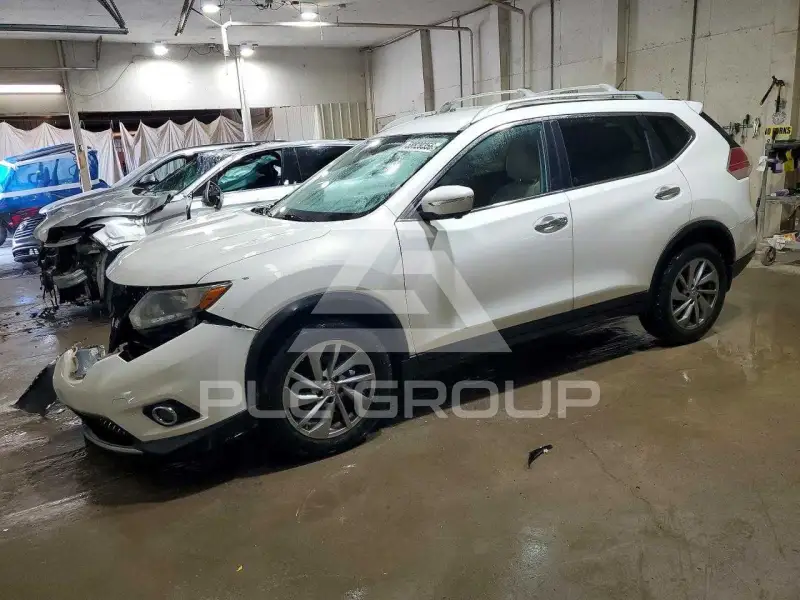 2014 Nissan ROGUE photo