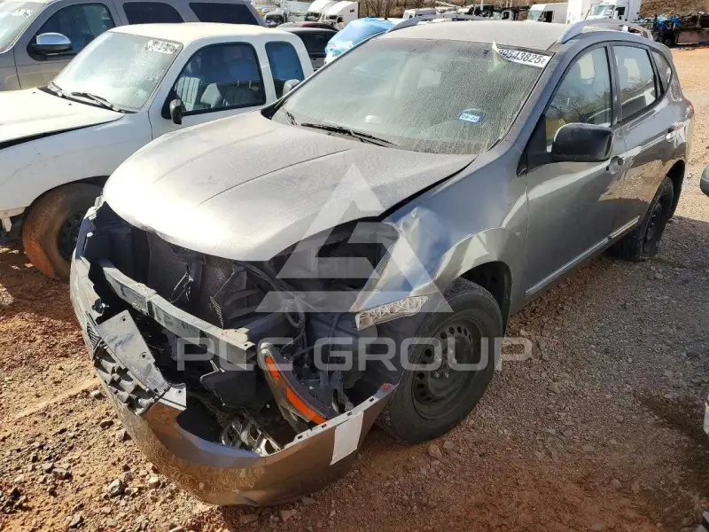 2014 Nissan ROGUE photo