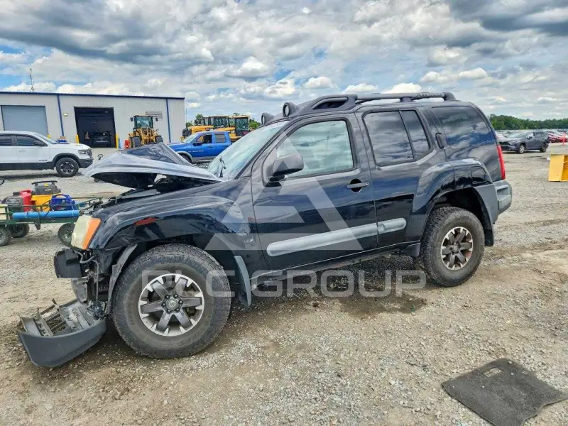 2014 Nissan XTERRA фото