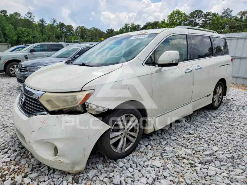 2014 Nissan QUEST photo