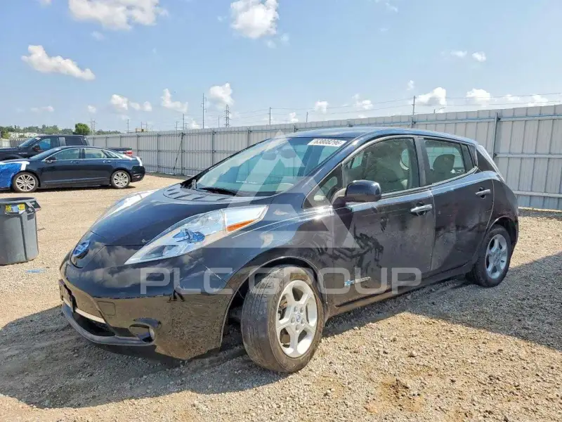 2014 Nissan LEAF photo