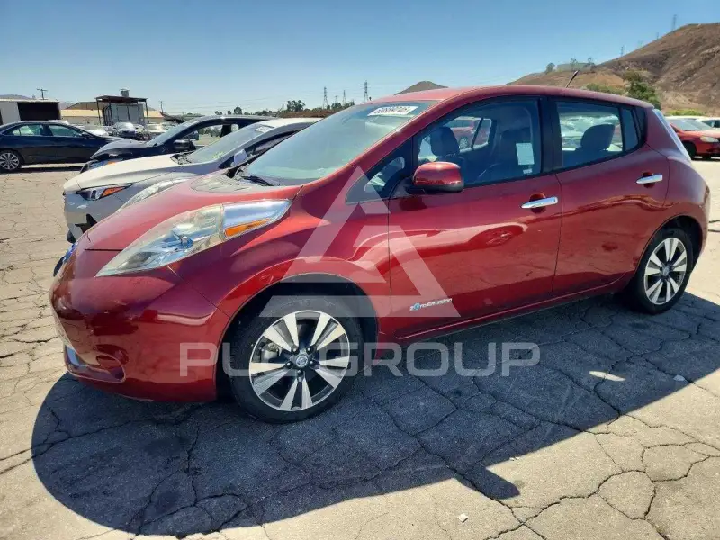 2014 Nissan LEAF photo