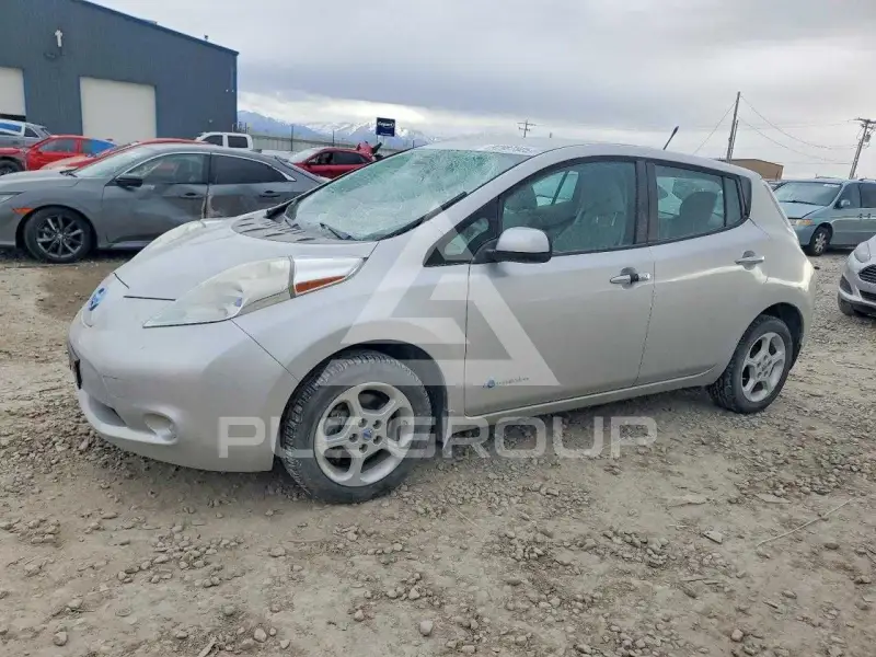 2014 Nissan LEAF фото