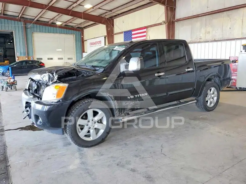 2014 Nissan TITAN фото