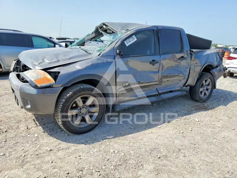 2014 Nissan TITAN фото