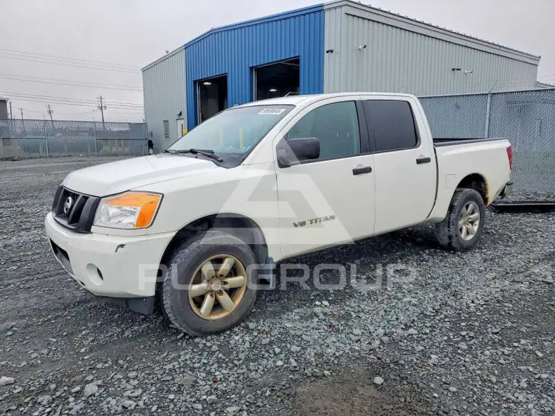 2014 Nissan TITAN фото
