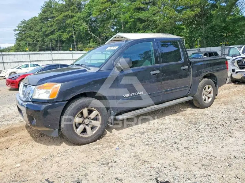 2014 Nissan TITAN фото