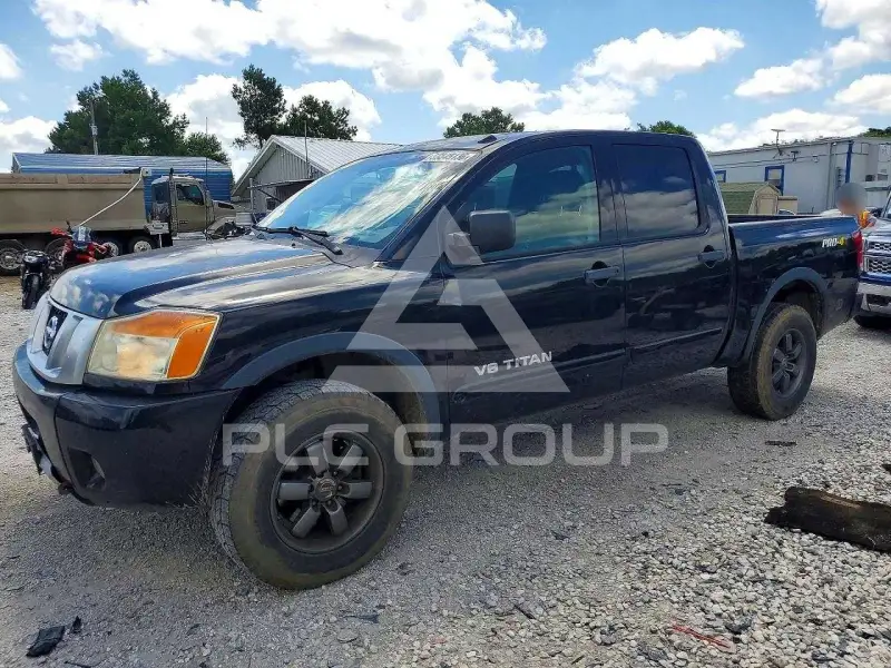 2014 Nissan TITAN фото