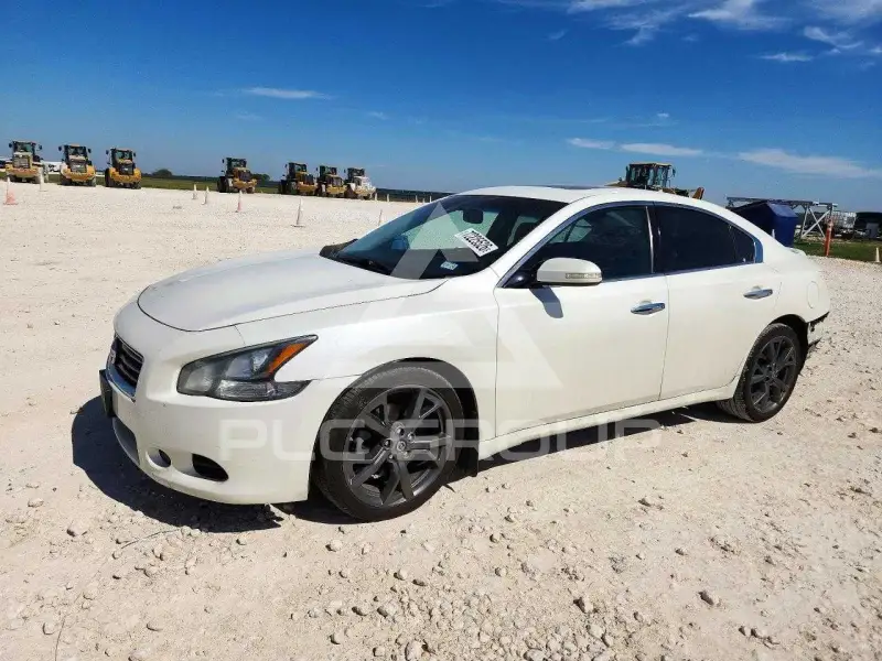 2014 Nissan MAXIMA photo
