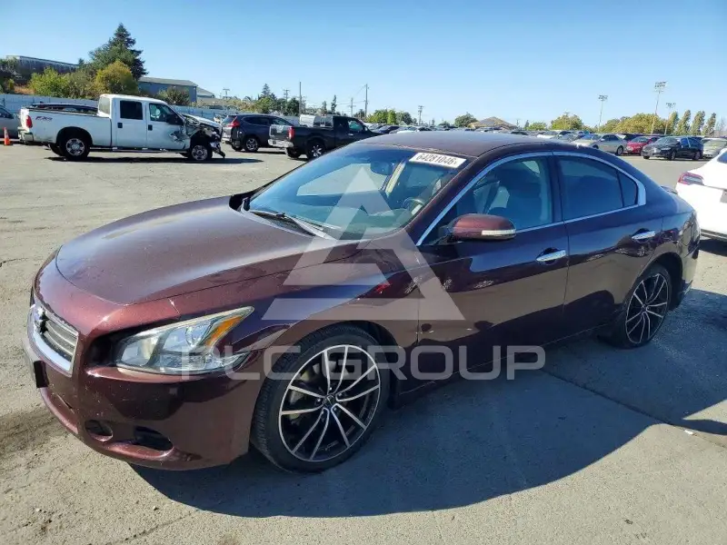 2014 Nissan MAXIMA photo