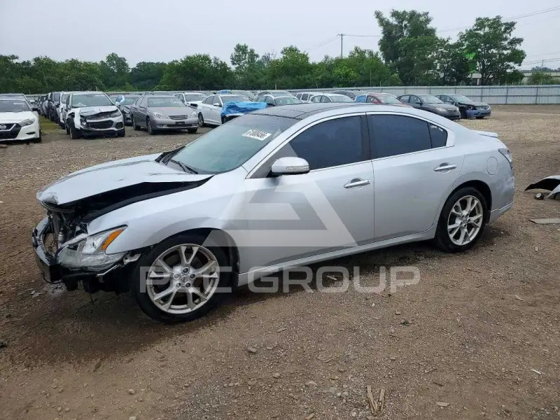 2014 Nissan MAXIMA photo