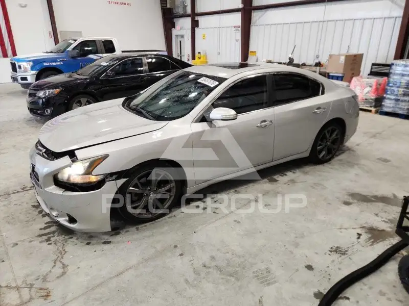 2014 Nissan MAXIMA photo