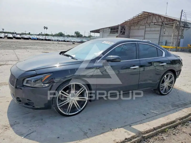 2014 Nissan MAXIMA photo
